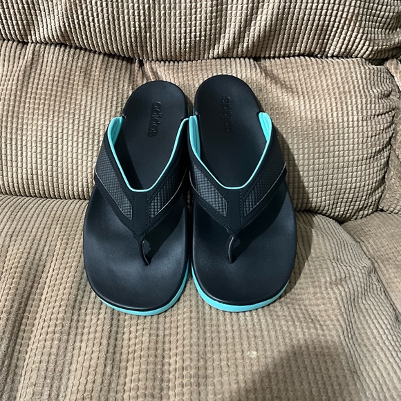 Adidas flip flop thong slide men’s size 9 black /aqua blue. - Picture 3 of 12